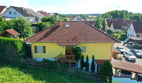 Provisionsfrei - Münzesheim Mediterranes Einfamilienhaus in ruhiger Lage