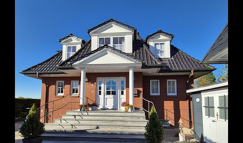 Mansard roof house with granny annex for sale