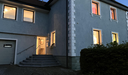 Platzwunder in Aerzen: EFH mit großer Garage, Garten & Ausbaupotenzial