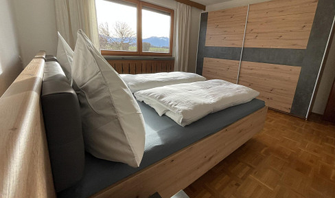 Befristet: Möblierte 3-Zimmer Wohnung mit Garten in Rosenheim Happing mit Alpenblick