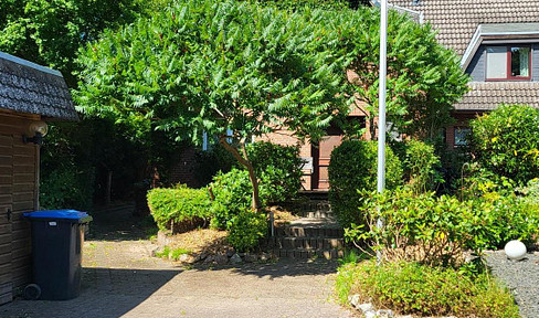 Spacious semi-detached house - ideal for families with children.