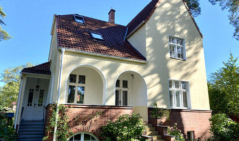 Rarität in Falkensee: Traumhafte Altbauvilla von 1904 mit großem Garten – provisionsfrei