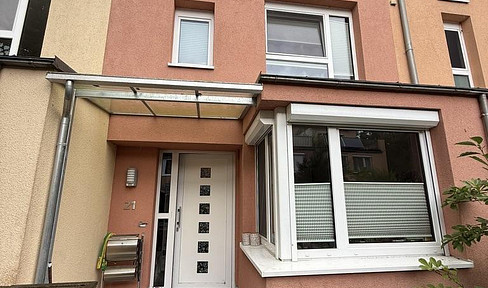 133m² terraced house in Bremen Horn/Lehesterdeich, year of construction 2011, 2 parking spaces, ready for immediate occupancy