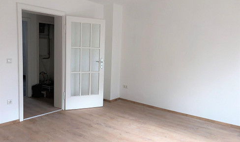 1A Lage- freie Wohnung in KS- Vorderen Westen m. Balkon + Garten / 3 ZKB Herkulesstr - Privat