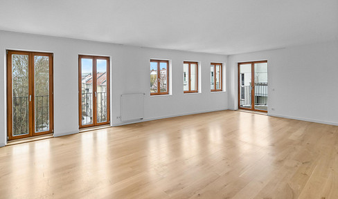 MY CENTER - MY BERLIN | Directly from the owner.
