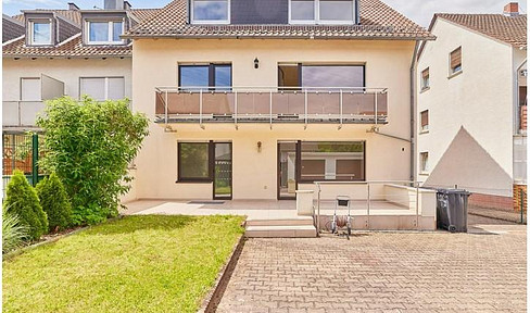 Spacious first floor apartment with terrace