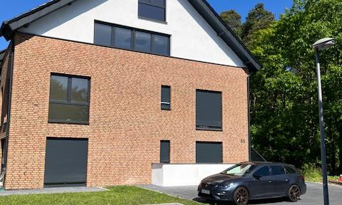 Spacious living in the countryside at a top price. Ideal for families