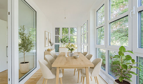 5-Zimmer-Wohnung mit Wintergarten und Balkon – Zentrale Lage am Halensee und Kudamm