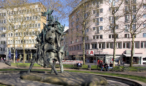 Zentrale 4-Zimmer-WG-Wohnung in Köln – Perfekt für eine Frauen-WG