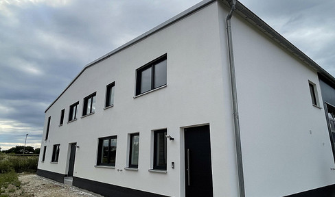 Practice/office space, law firm in prime location 1st floor with very good transport connections