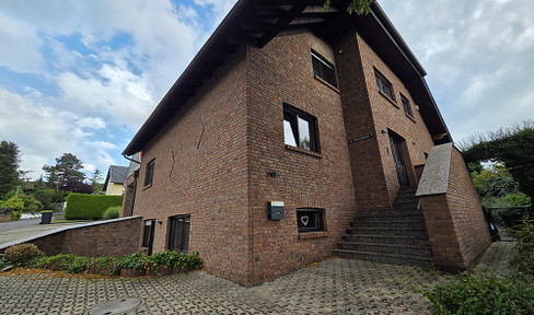 Zülpich-Schwerfen EFH+Whg+Pool+Ground Detached !!! free of commission !!!