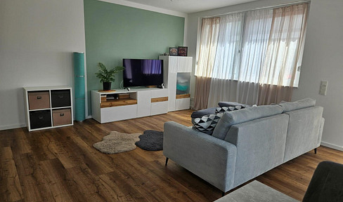 Neuwertige Erdgeschosswohnung in Zentraler ruhiger Lage