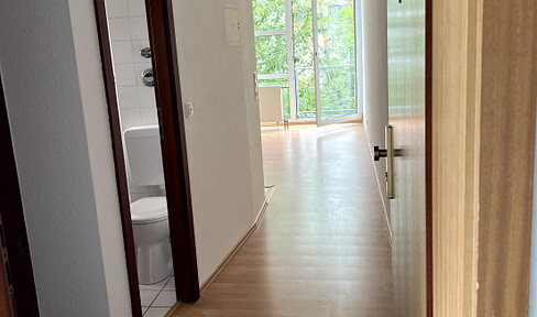 Cozy single apartment with kitchen and underground parking space in Mainz-Bretzenheim