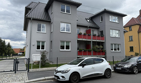 Very nice 3-room apartment in a very quiet location with balcony, underfloor heating, well-kept property