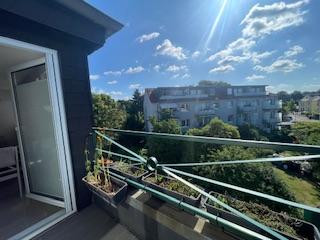 MOVE IN! Sunny 3-room apartment in Cologne-Urbach, Porz, balcony, shared garden, ground floor