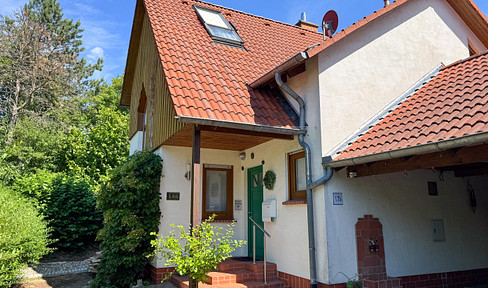 Detached house in Kassel Harleshausen on a plot of 1125 sqm