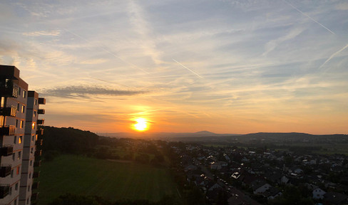 Licht, Weitblick, Wohlgefühl – 2,5-Raum-Wohnung mit Balkon & Aufzug, provisionsfrei