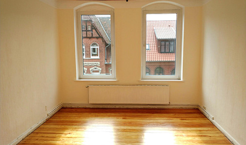 Old building 3.5 rooms with balcony
