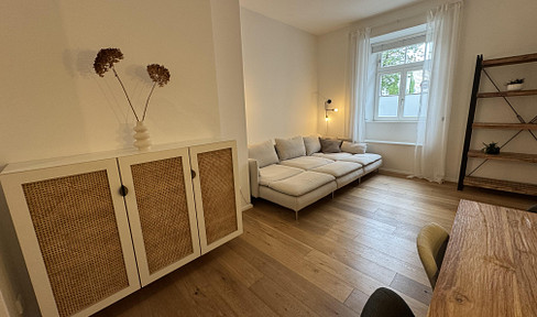 Modern, central loft in an old building - furnished