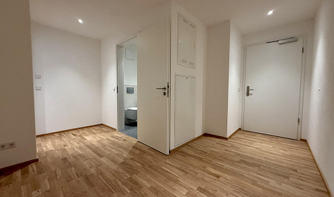 First-time occupancy barrier-free penthouse with 2 rooms - KFW 40 NH