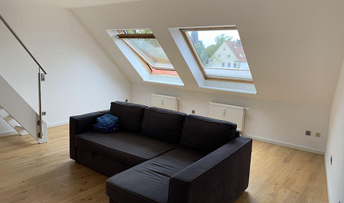 Very nice 4-room maisonette apartment with fiber optics, parking space and private garden