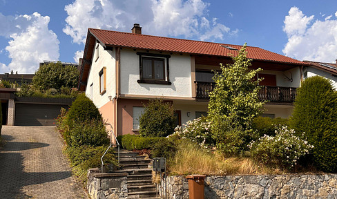 Charming detached house with granny apartment in Schwaigern