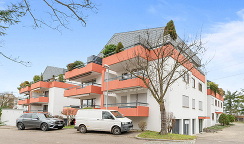 Move in immediately: Renovated 3-room apartment near Monrepos!