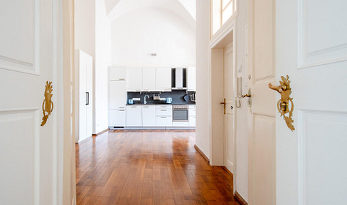 Elegante Altbauwohnung