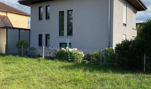 Modern detached house in top location in Aichach - available immediately!