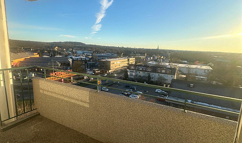 Beautiful 2-room apartment with balcony and good transport connections