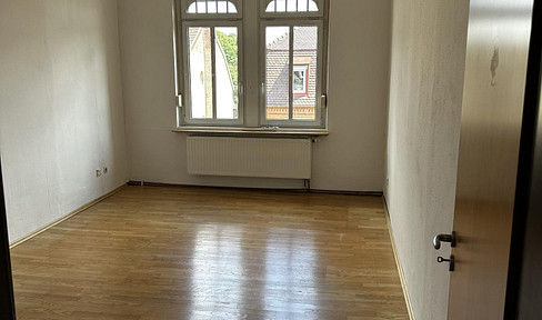 4-room with balcony