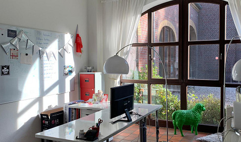 Ground floor area 127 sqm 4 rooms, reception, small kitchen,