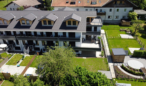 Beautiful maisonette apartment with private entrance