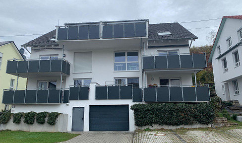 Sunny, modern 4.5 room apartment Energy efficiency A+ Final energy consumption 16 kWh/(m²-a) from private owner