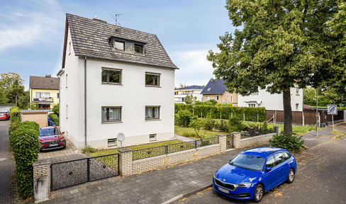 Two-family house in Sankt Augustin Hangelar!