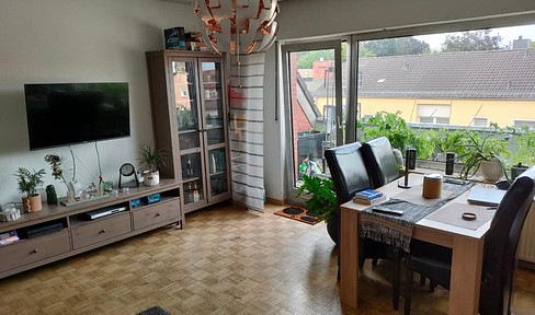 Beautiful 2-room apartment with balcony in OS-Wüste