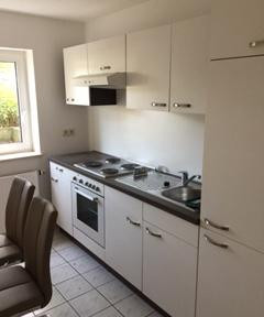 Möblierte 1 Zimmer Souterrain Wohnung Ortsteil Elpersdorf