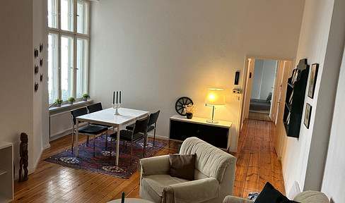 Charming Wilhelminian-style apartment in the popular "Red Island" - furnished & open-ended