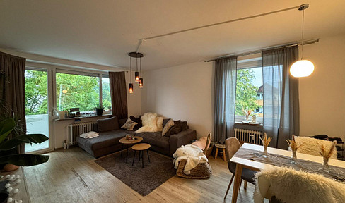 Modern 2-room apartment with balcony, parking space and fitted kitchen - available by arrangement
