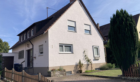 Detached two-family house with beautiful garden, without commission