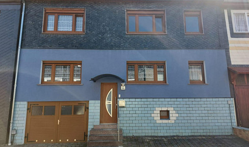 Affordable, renovated 7-room terraced house in Ilmenau Wolfsberg