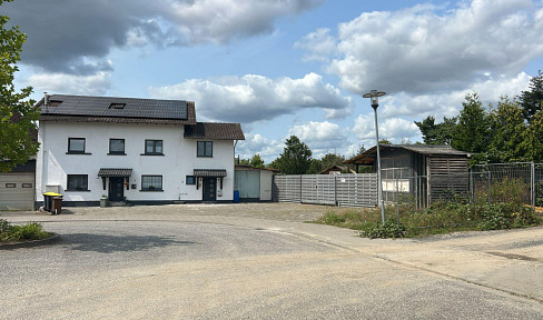 Apartment building with 22 KW photovoltaic system