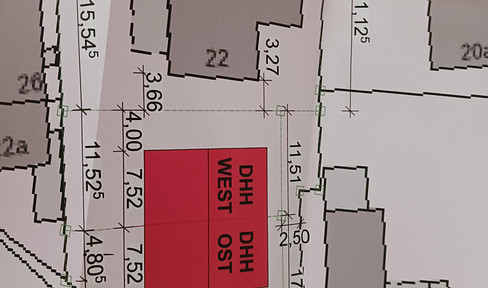 Building plot for a detached house, with potential for an accessory dwelling unit or tiny house, 35 minutes from the Munich trade fair center.
