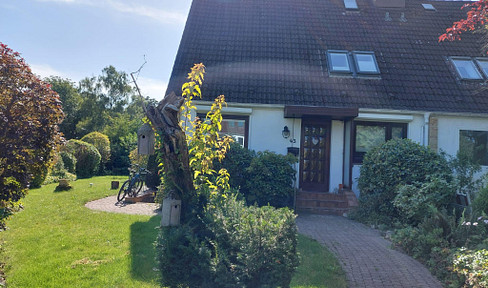HH-Langenhorn, semi-detached house with beautiful plot in park-like surroundings