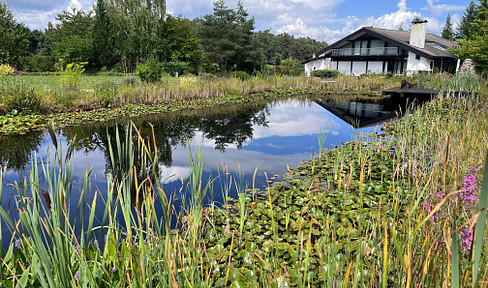Luxus Anwesen - Naturteich - Wellness mit Sauna und Pool