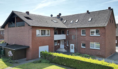 Well-kept multi-family house 2 garages potential + building plot in Olfen prov.free for sale!
