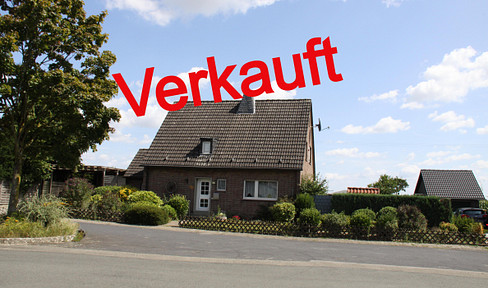 Everything your heart desires - detached one/two-family home with a paradisiacal garden