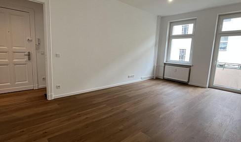 Bright 2-room apartment - ready for immediate occupancy in Reinickendorf!