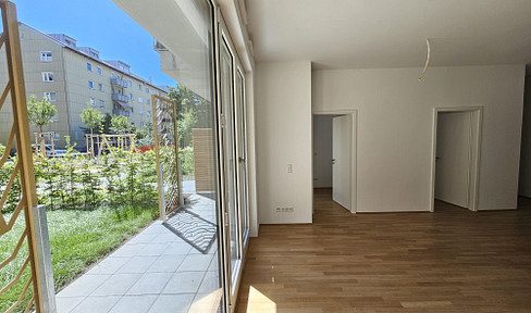 Neubau in Toplage Nürnberg – Terrasse, Garten & Einbauküche