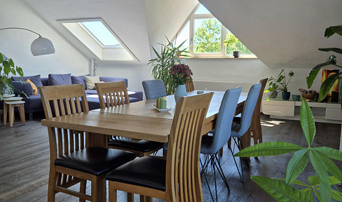 Beautiful 3-room attic apartment in a quiet location in Durmersheim-Würmersheim